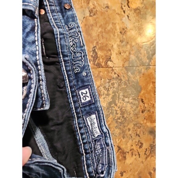 Miss Me Cuffed Capri Size 26 Embezzled Y2K Denim  ‎ Inseam 20"  (J1) - Picture 6 of 10
